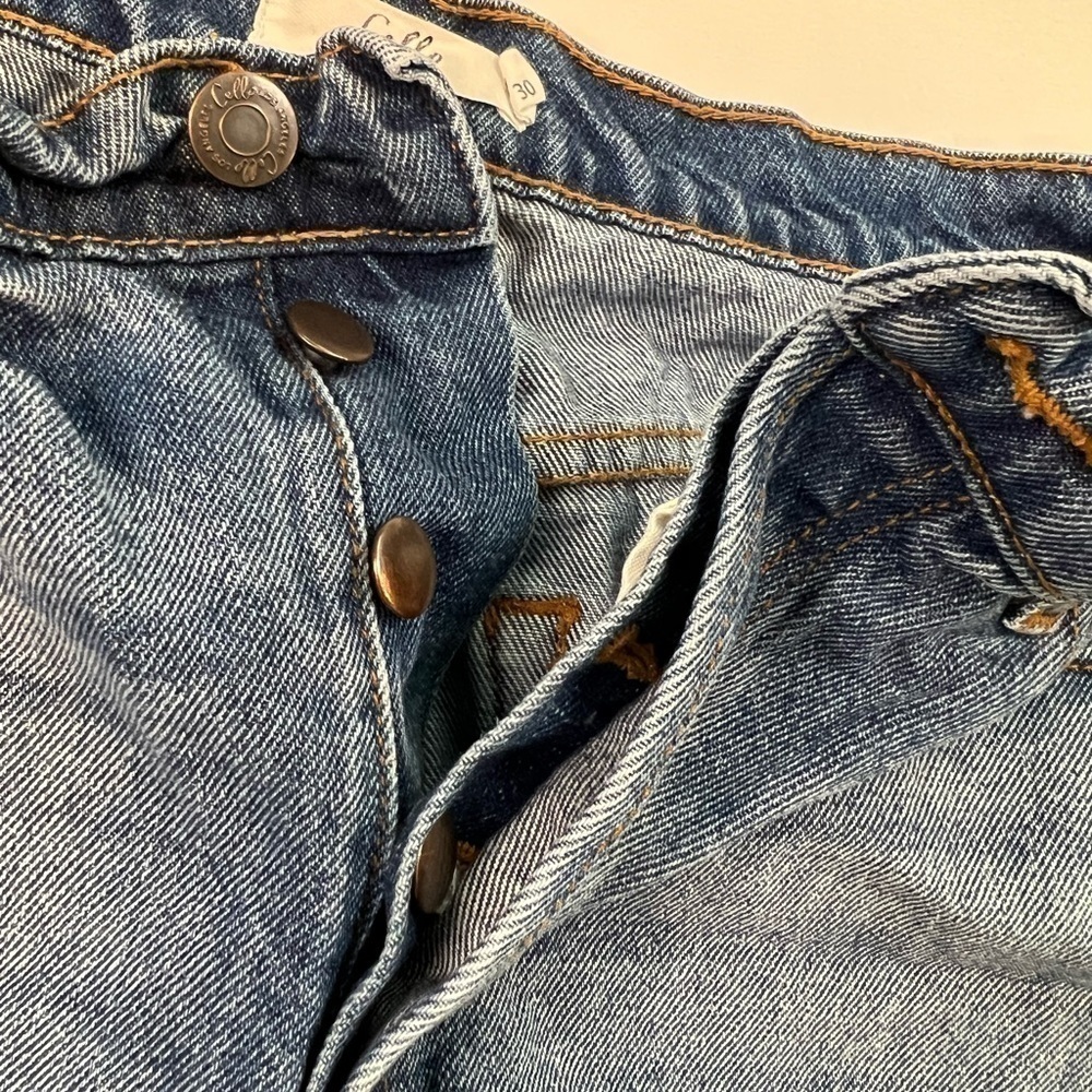 CELLO, Complicated Feelings,High-Rise Distressed Mom Jeans in Medium Denim 11 - Picture 9 of 9